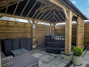 室外 SPA 浴池