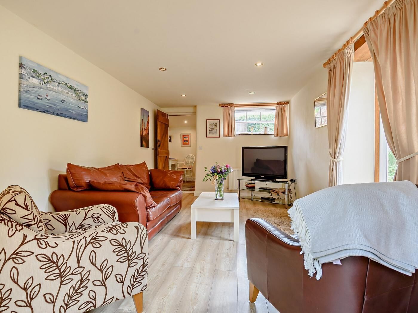 2 Bed In Norwich (Oc-36880) - Horning