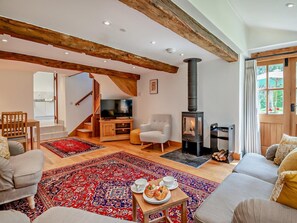 Fernseher, Kamin