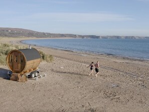 Beach - 2 Bed in Swansea (oc-95129) (Pen-clawdd)