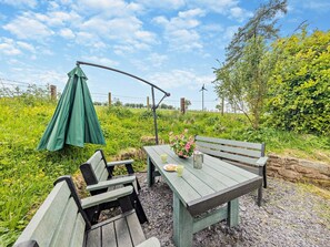 Outdoor dining - 2 Bed in Craven Arms (oc-95107) (Kerry)