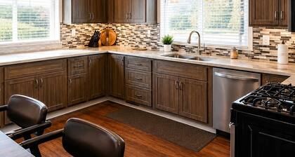Wonderful 3-bedroom house with AC in charming Shadyside