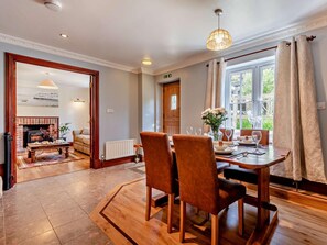 Dining - 2 Bed in Blandford Forum (oc-95140) (Winterborne Stickland)