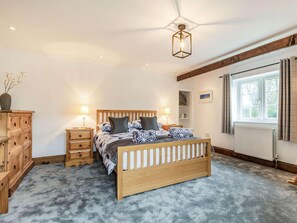 Reisekinderbett, kostenloses WLAN, Bettwäsche