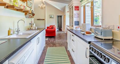 3 Bed in Watchet (oc-95161)