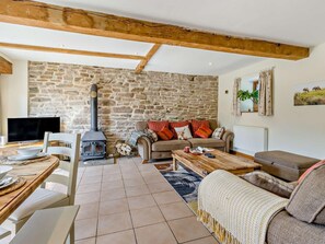 Living area - 5 Bed in Craven Arms (oc-95212) (Tugford)