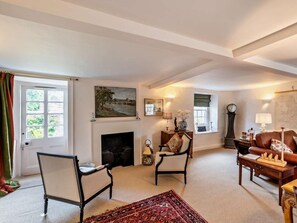 TV - 3 Bed in Kelso (oc-95231) (Kelso)