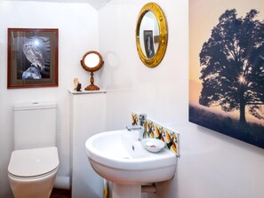 Bathroom - 1 Bed in Bodmin (oc-95362) (Blisland)