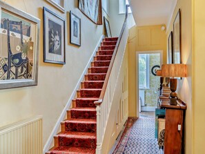 Interior - 5 Bed in Taunton (oc-95570) (Fitzhead)
