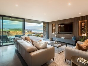 Living area - 2 Bed in Bude (oc-95719) (Bude)