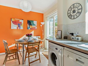 Interior - 2 Bed in Brecon (oc-bn329) (Brecon)