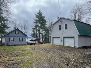Exterior - Cozy 2-bedroom cabin on beautiful crystal clear Schoodic Lake (Brownville)