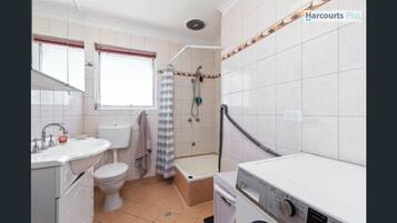 Hair dryer, towels