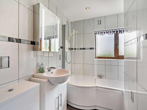 Bathroom - 3 Bed in Wigton (oc-95374) (Uldale)