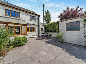 Outdoor dining - 3 Bed in Wigton (oc-95374) (Uldale)