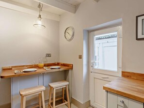 Dining - 2 Bed in Fowey (oc-91015) (Polruan)