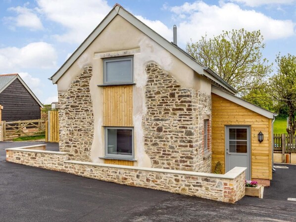 Exterior - 1 Bed in Umberleigh (oc-82998) (Atherington)