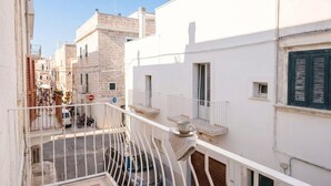 Unclassified image, 5 of 21, button - English	Italian Elegant Balcony Retreat in Polignano Centro (Polignano a Mare)