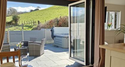 1 Bed in Aberaeron (oc-95972)