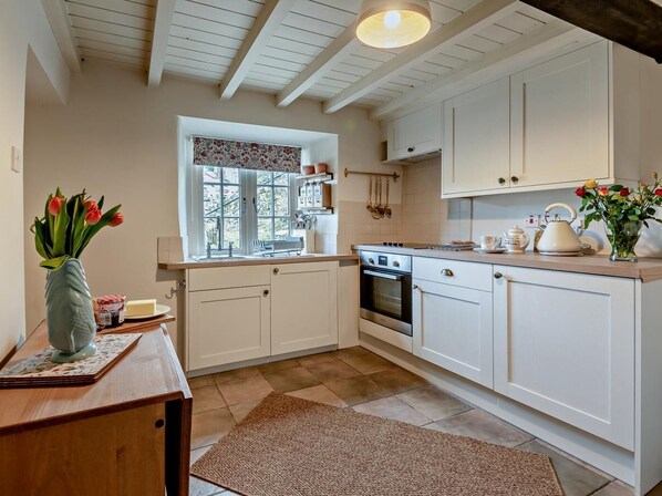 Private kitchen - 2 Bed in Buxton (oc-95993) (Hartington)