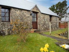 Exterior - 1 Bed in Isle Of Skye (oc-ca293) (Tarskavaig)
