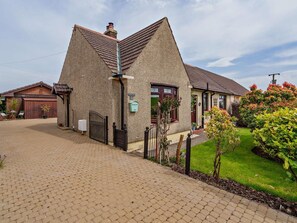 Exterior - 3 Bed in Falkirk (oc-96124) (Avonbridge)