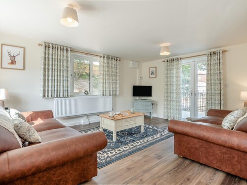 3 Bed in Fordingbridge (oc-96126)