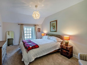 Room - 3 Bed in Kirriemuir (oc-96115) (Logie)