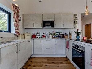 Private kitchen - 1 Bed in Isle Of Skye (oc-96201) (Glendale)