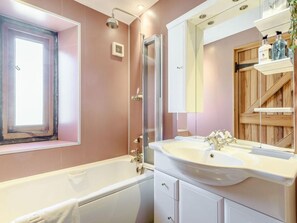 Bathroom - 3 Bed in Buxton (oc-96211) (Cressbrook)