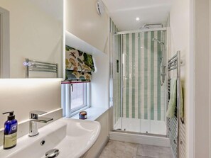 Bathroom - 1 Bed in Gateshead (oc-95877) (Lamesley)