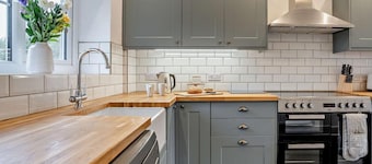 3 Bed in Brecon (oc-96240)