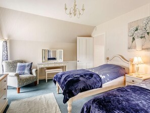 4 habitaciones, wifi gratis y ropa de cama 