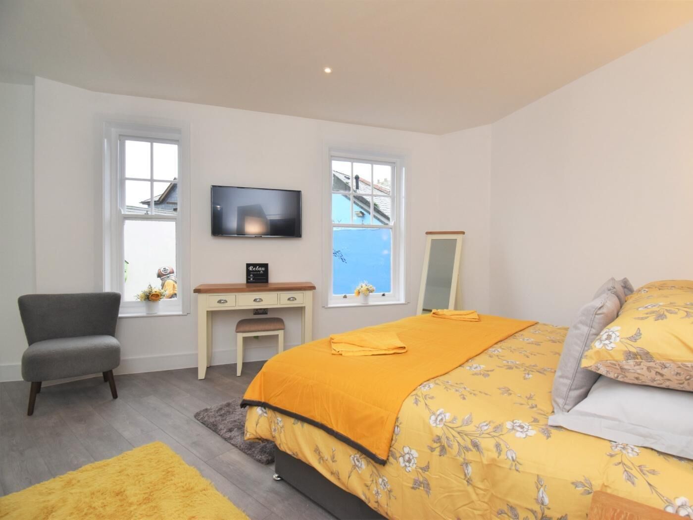 2 Bed In Brixham (Oc-90205) - Brixham