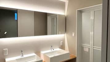 Duplex, 2 Bedrooms | Bathroom | Slippers