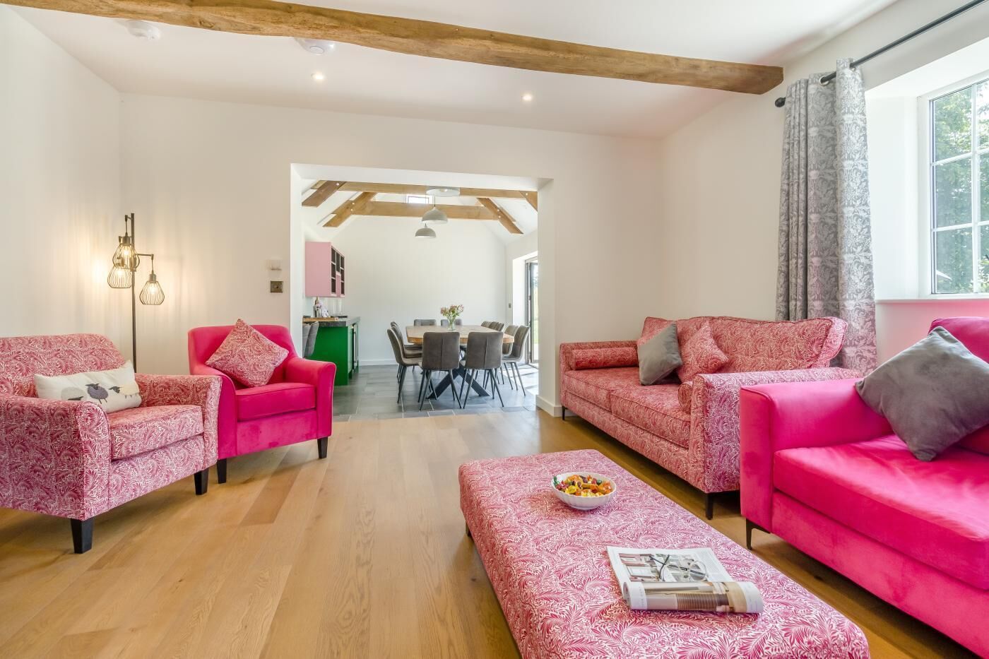 7 Bed In Welshpool (Oc-96412) - Welshpool