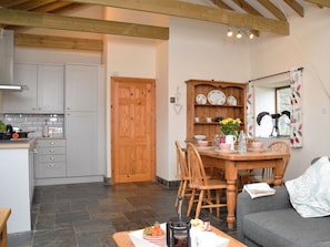 Interior - 2 Bed in Widemouth Bay  (4727) (Poundstock)