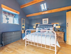 Room - 3 Bed in Bakewell (oc-96490) (Ashford in the Water)