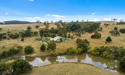 Tranquility of Shenandoah Farmstead in Macedon Ranges