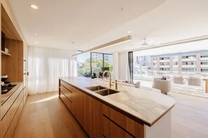 Private kitchen - Esprit Holidays Rainbow Bay (Coolangatta)