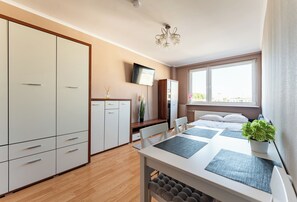 Dining - Opata Hackiego Urban Stay Apartment (Gdynia)