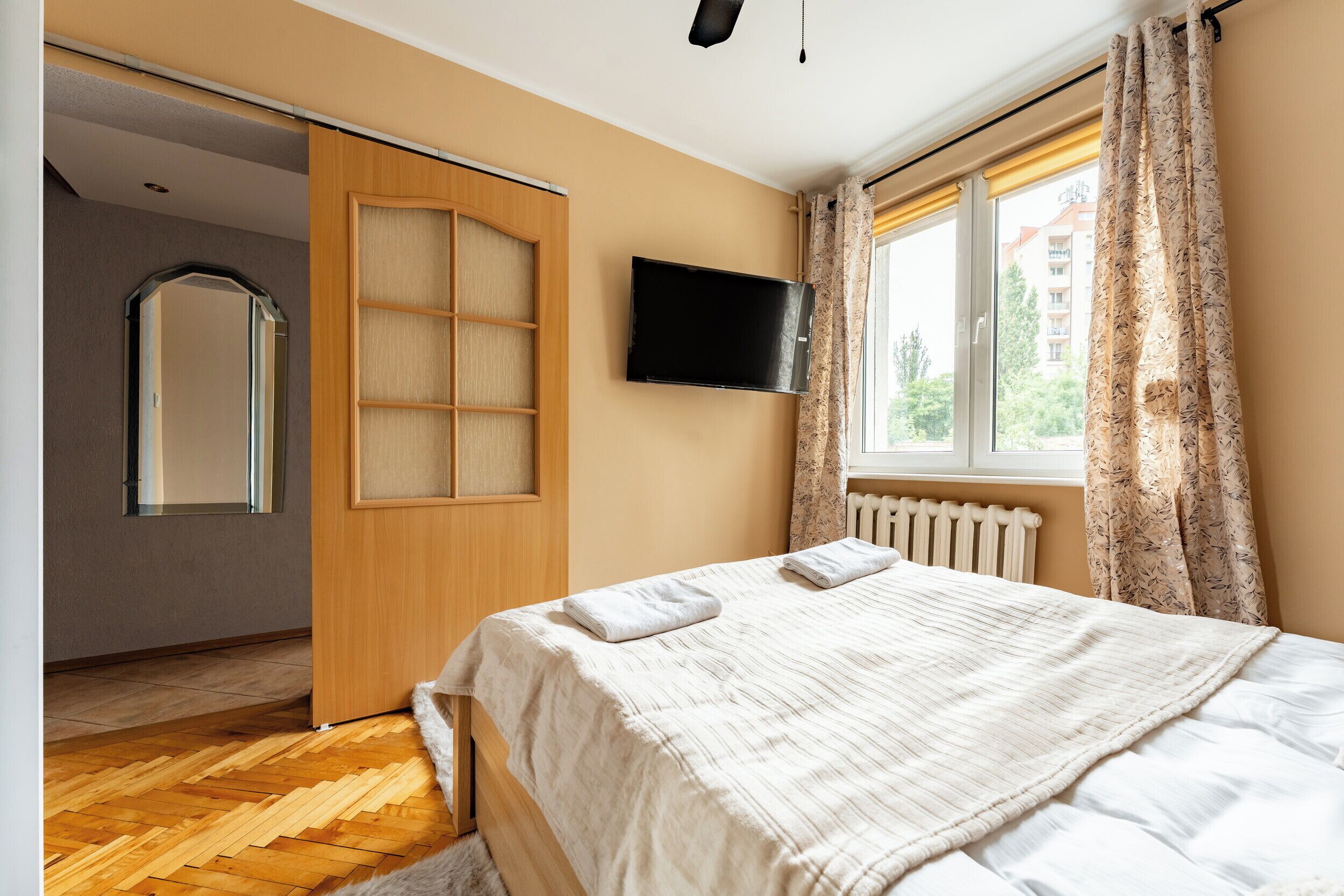 1 bedroom, iron/ironing board, WiFi, bed sheets