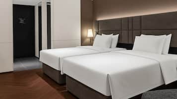 Comfort Twin kamer, 2 tweepersoonsbedden, privébadkamer, uitzicht op stad | Lakens van Egyptisch katoen, luxe beddengoed, donzen dekbedden