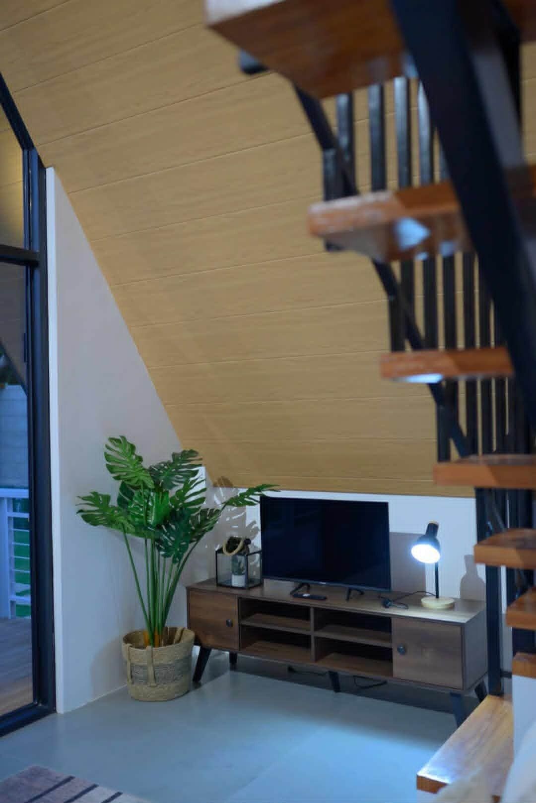 Deluxe-hytte - balkon - udsigt til pool | Interiør