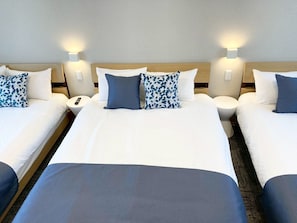 Duplex, 2 Bedrooms, Non Smoking, Balcony | Desk, blackout curtains, iron/ironing board, free WiFi - Koti Sopo Universal Bay 5 by Liaison (Osaka)