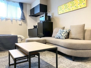 Maisonette, 2 Schlafzimmer | Wohnbereich | Flachbildfernseher, Streaming-Dienste