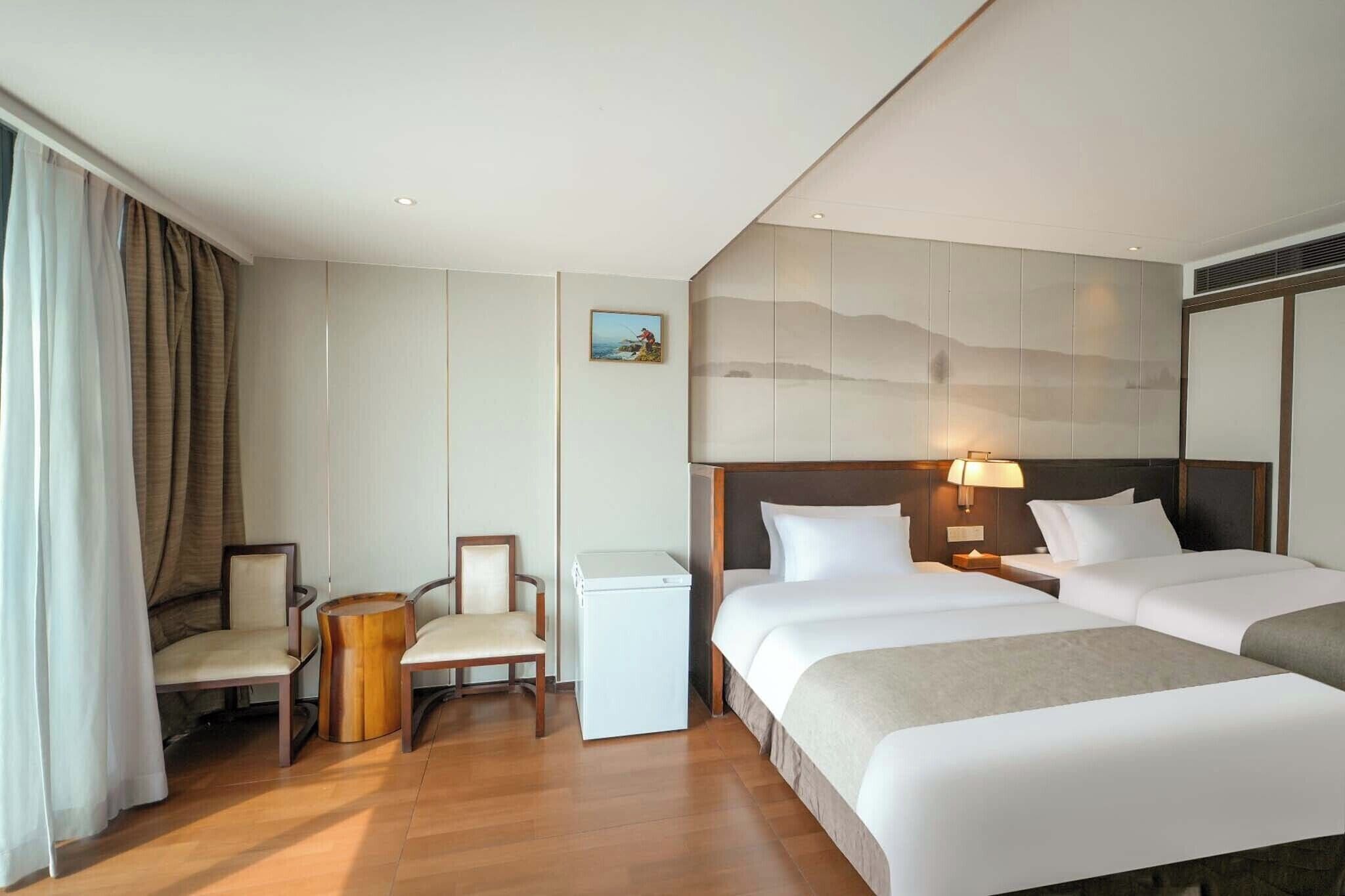 Ropa de cama de alta calidad, cubrecamas y cortinas blackout 