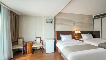 Ropa de cama de alta calidad, cubrecamas y cortinas blackout