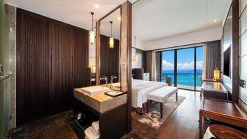 Senior Double Room, Balcony, Sea View | Premium bedding, down duvets, blackout curtains, soundproofing