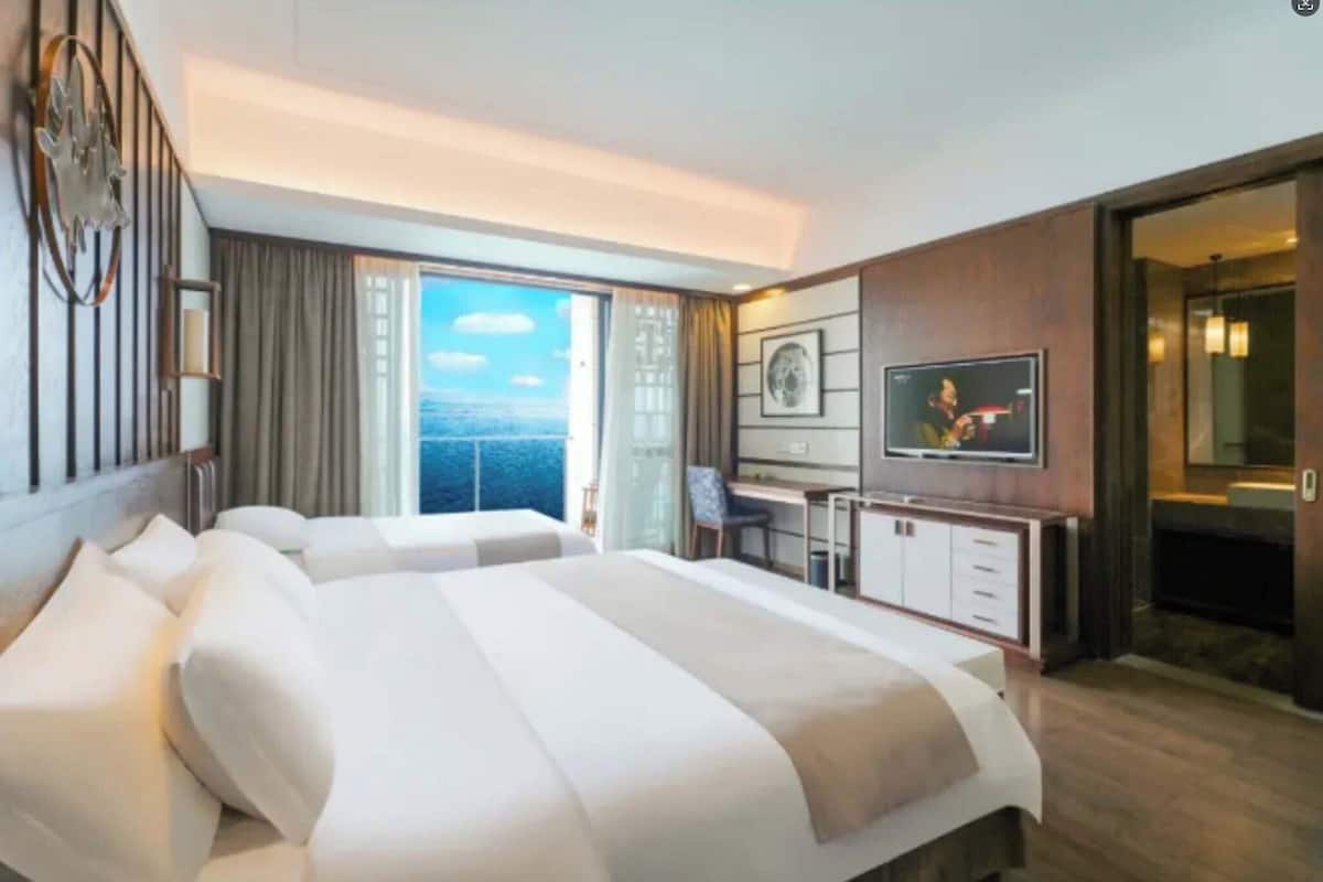 Ropa de cama de alta calidad, cubrecamas y cortinas blackout